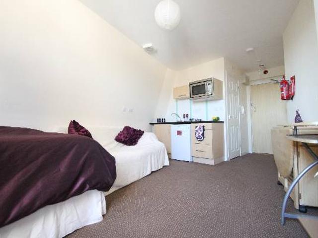Apartment at Gibbon Lane, Plymouth