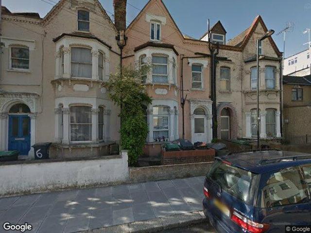 Apartment at Gladesmore Road, Greater London