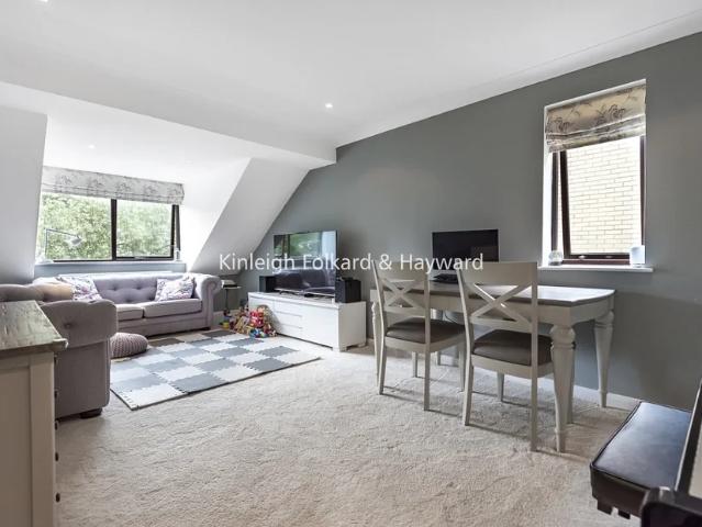 Apartment at Glendale Mews, Greater London