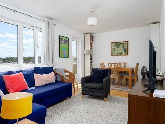 Apartment at Grummant Road, Greater London