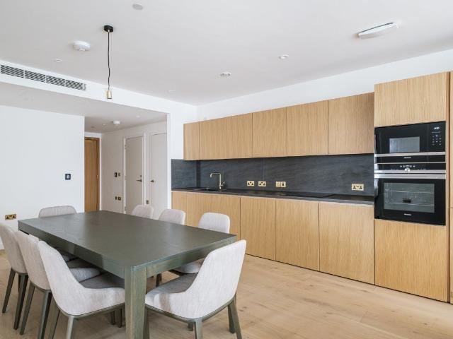 Apartment at Granary Street, Greater London