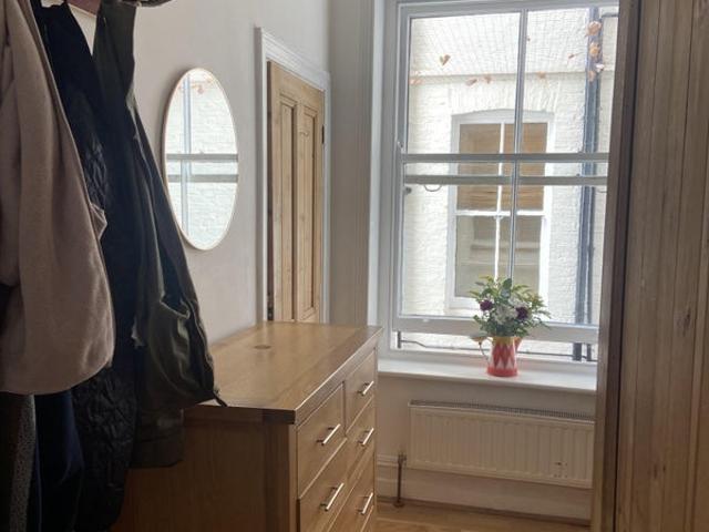 Apartment at Grantully Road, City of Westminster