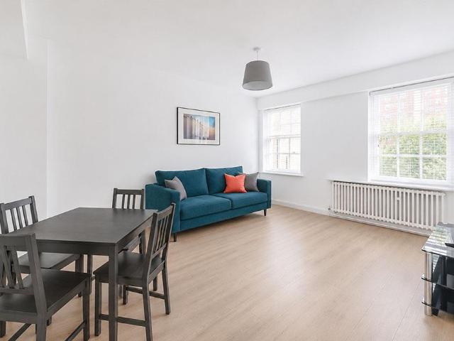 Apartment at Great Cumberland Place, City of Westminster