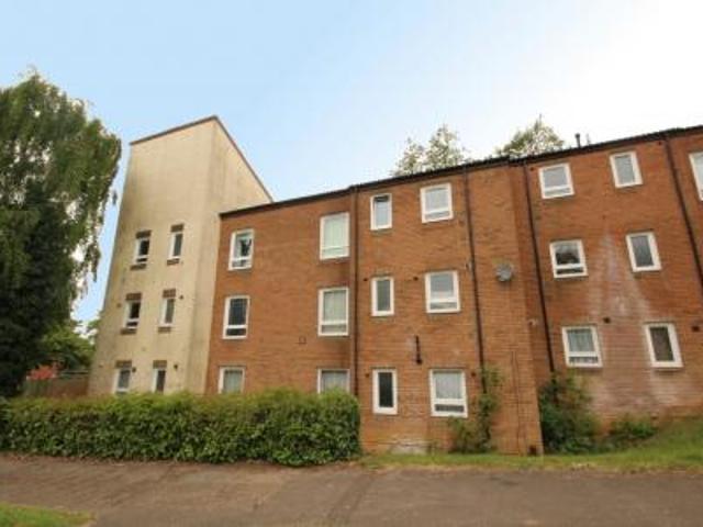 Apartment at Great Gulls Crescent, Northampton