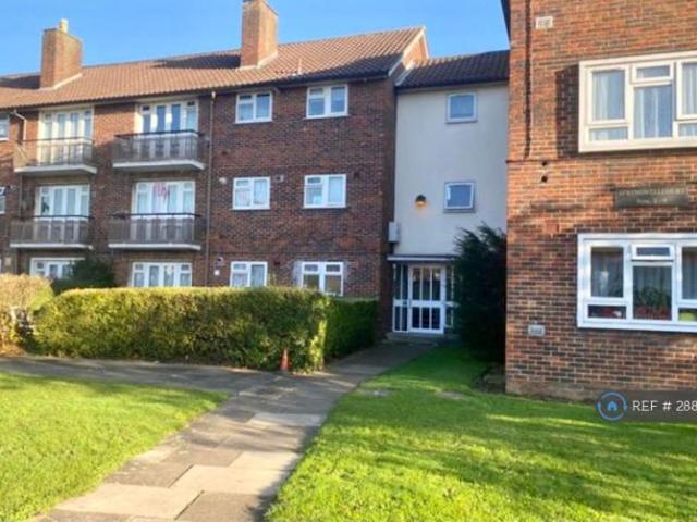 Apartment at Great West Road, Greater London