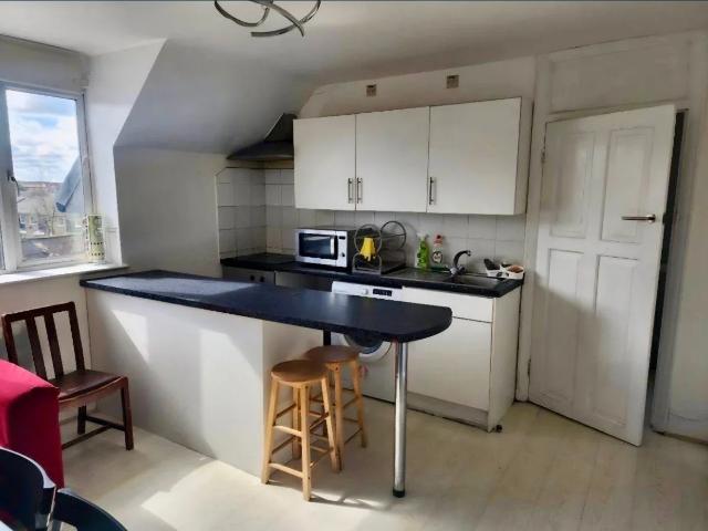 Apartment at Great West Road, Greater London
