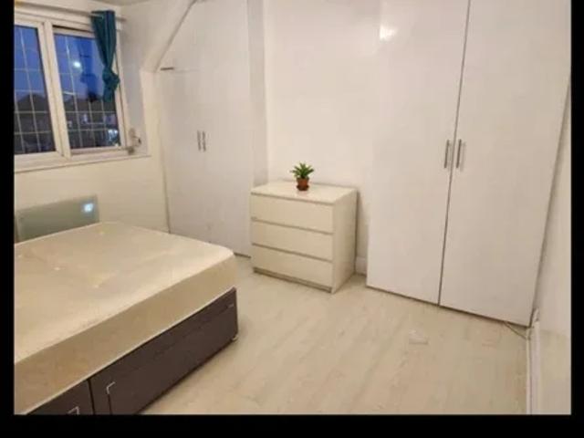 Apartment at Great West Road, Greater London
