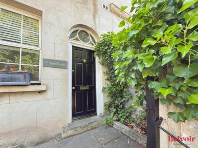 Apartment at Greenway Lane, Cheltenham