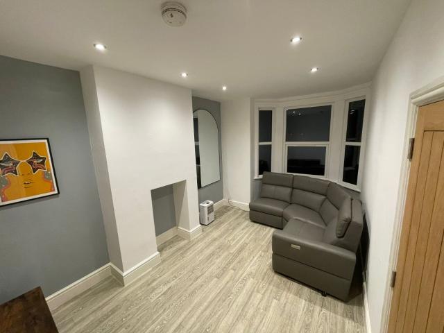 Apartment at Green Lane, Worcester