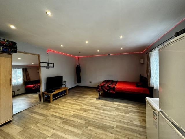 Apartment at Green Lane, Greater London