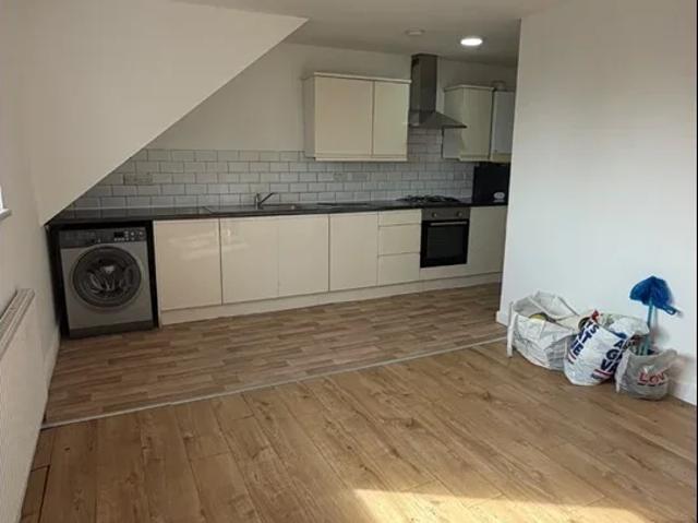 Apartment at Green Lane, Greater London
