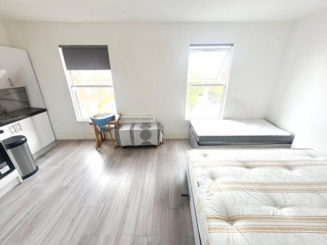Apartment at Green Lanes, Greater London