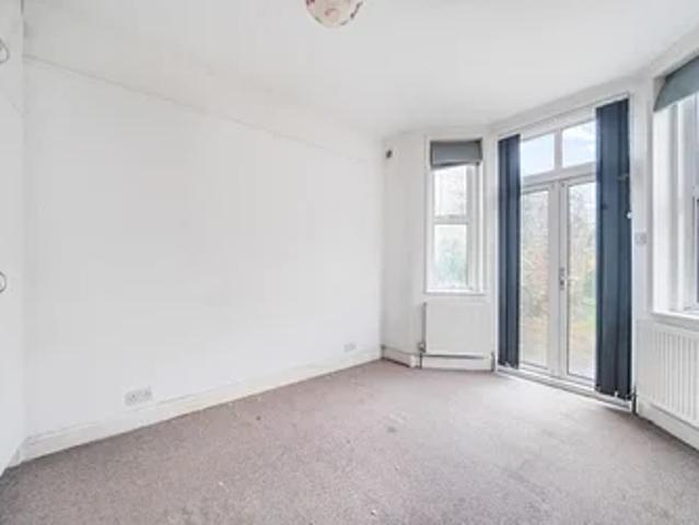 Apartment at Greenham Road, Greater London
