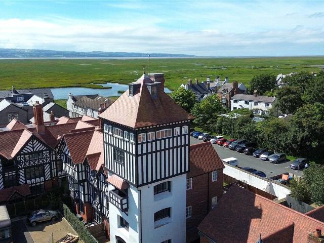 Apartment at Grenfell Park, Neston