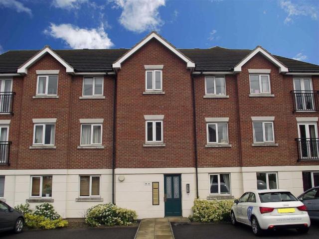 Apartment at Grenville Road, South Ockendon