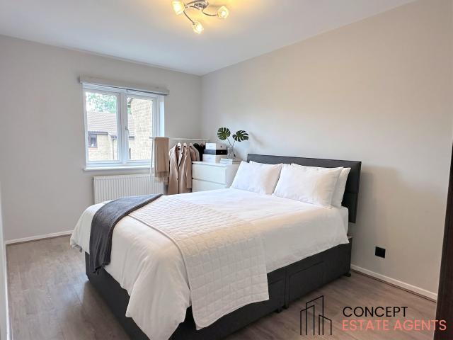 Apartment at Gresham Way, Greater London
