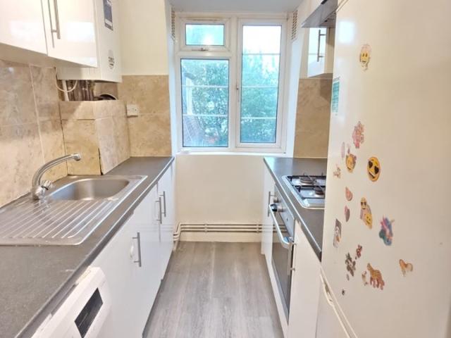 Apartment at Grosvenor Court, Greater London