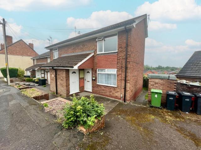 Apartment at Grosvenor Road South, Dudley