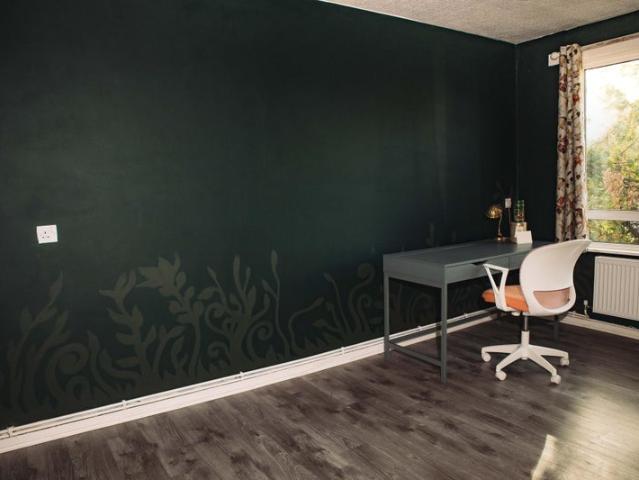 Apartment at Gubyon Avenue, Greater London