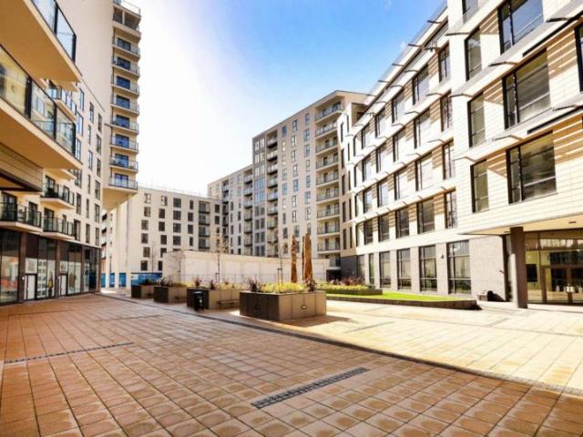 Apartment at Guildford Road, Woking