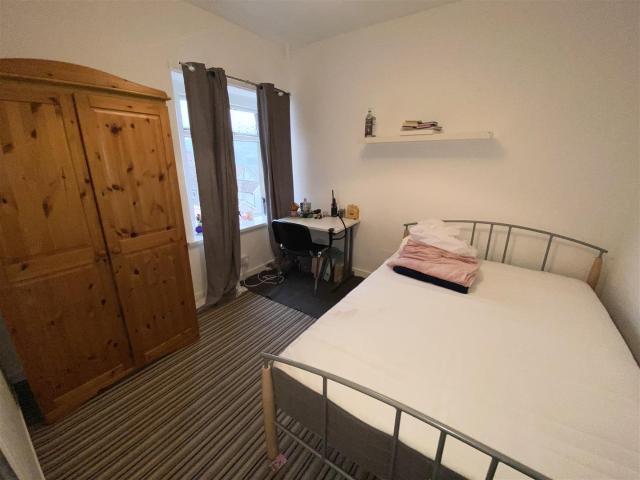 Apartment at Gwyn Street, Pontypridd