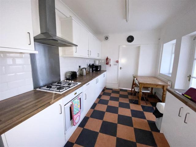 Apartment at Gwyn Street, Pontypridd