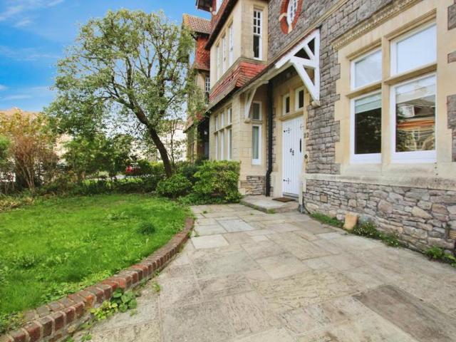 Apartment at Downleaze, Bristol