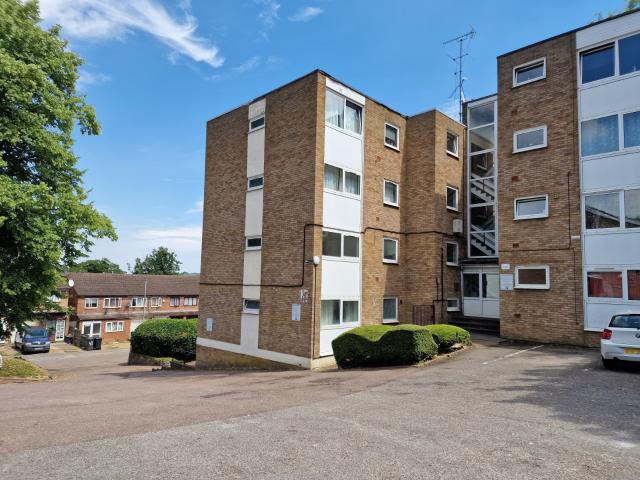 Apartment at Downs Road, Luton