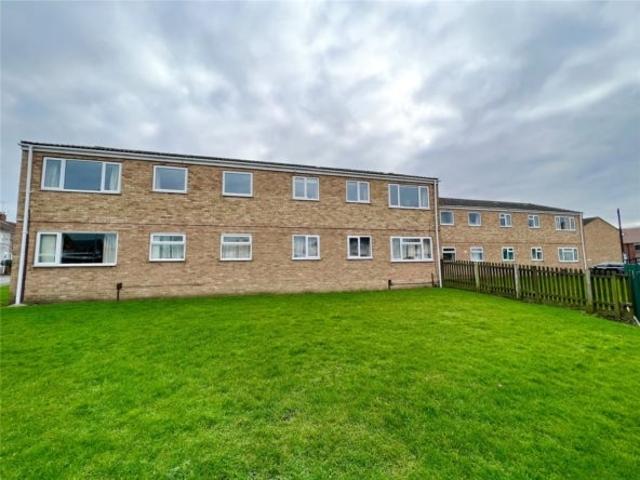 Apartment at Dores Court, Stratton St. Margaret