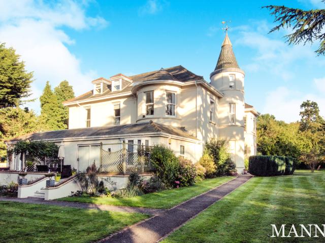 Apartment at Daltons Road, Sevenoaks