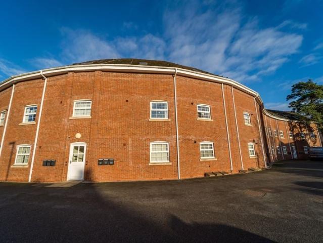 Apartment at Dam Mill Close, South Staffordshire