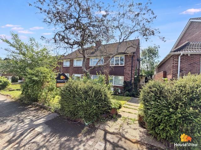 Apartment at Darvell Drive, Chesham
