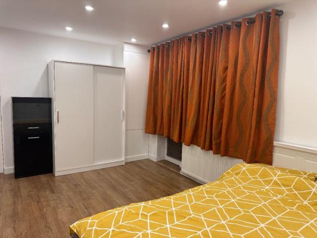 Apartment at Deal Grove, South Cambridgeshire