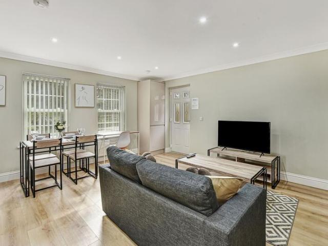 Apartment at Dean Way, Chalfont St Giles