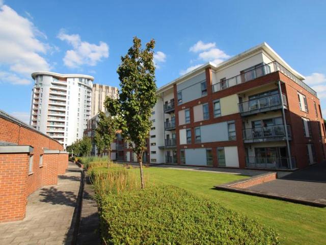 Apartment at Deanery Road, Bristol