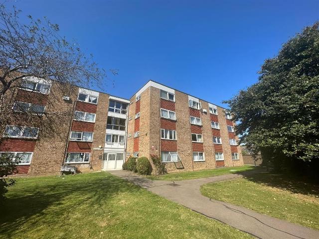 Apartment at Dearne Walk, Bedford