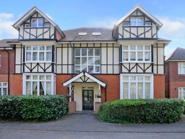 Apartment at Deepcut Bridge Road, Surrey Heath