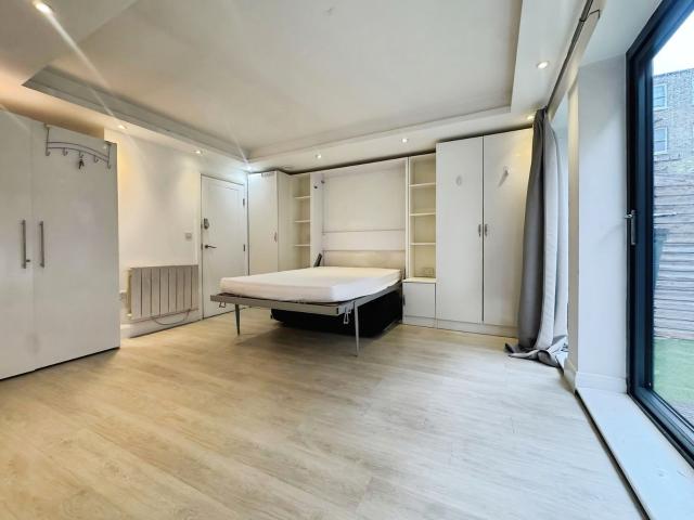 Apartment at Delorme Street, Greater London