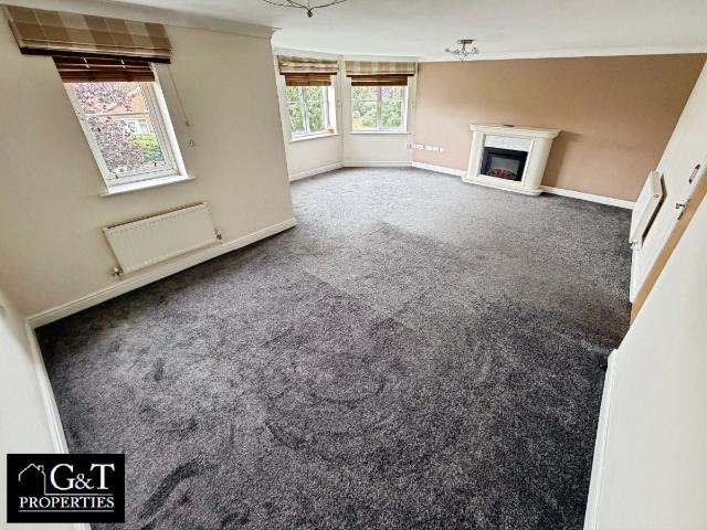 Apartment at Dibdale Road West, Coseley