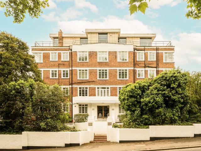 Apartment at Draxmont, Greater London