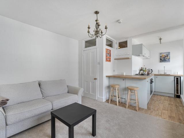 Apartment at Dudley Road, Tunbridge Wells