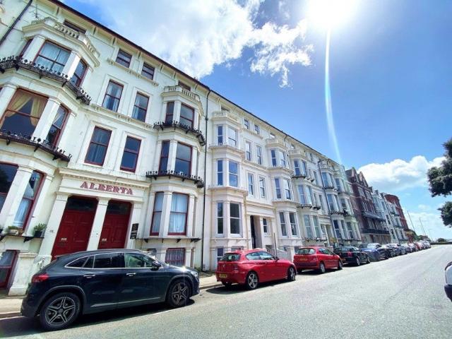 Apartment at Duisburg Way, Portsmouth
