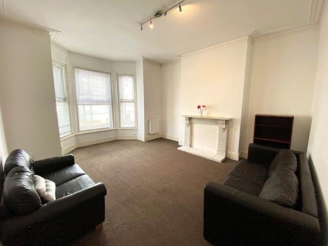 Apartment at Duisburg Way, Portsmouth