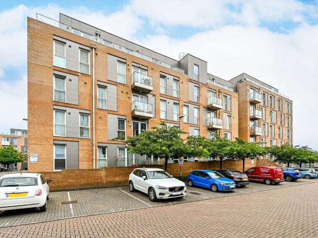 Apartment at Duke Court, Greater London