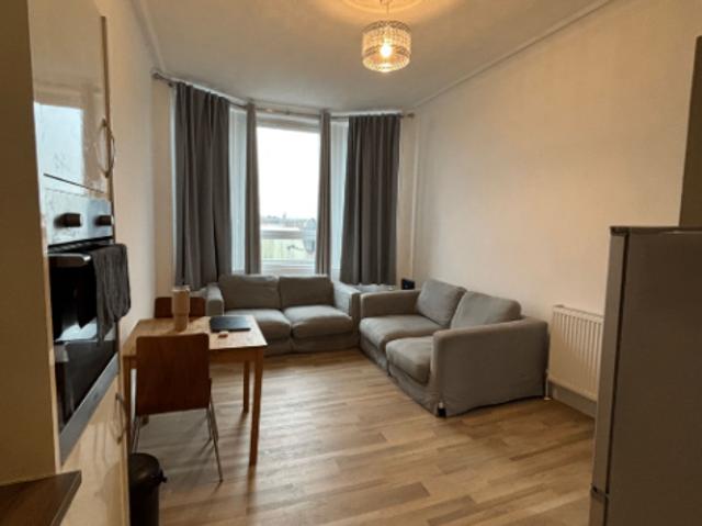 Apartment at Dumbarton Road, Glasgow