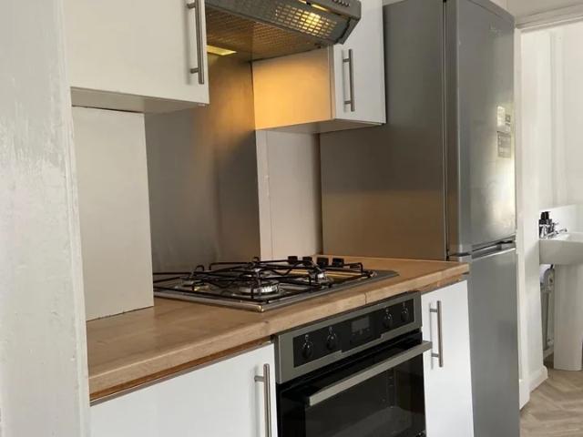 Apartment at Dunstable Road, Luton