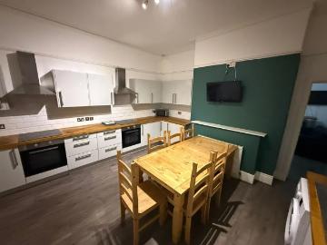 Kensington L7 Liverpool, Kensington Liverpool, L7, North East Wales, Midlands