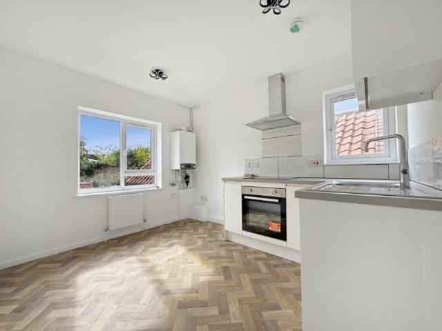 Apartment at East End Avenue, Warminster