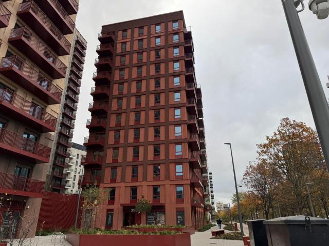 Apartment at East Parkside, Greater London
