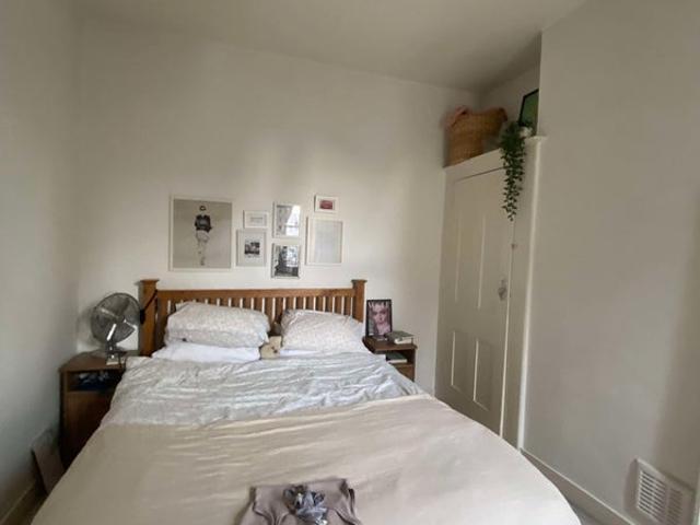 Apartment at Edgeley Road, Greater London